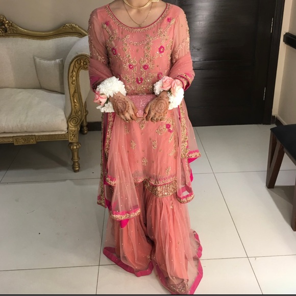 Traditional Pink gharara suit heavily embroidered - Picture 2 of 2